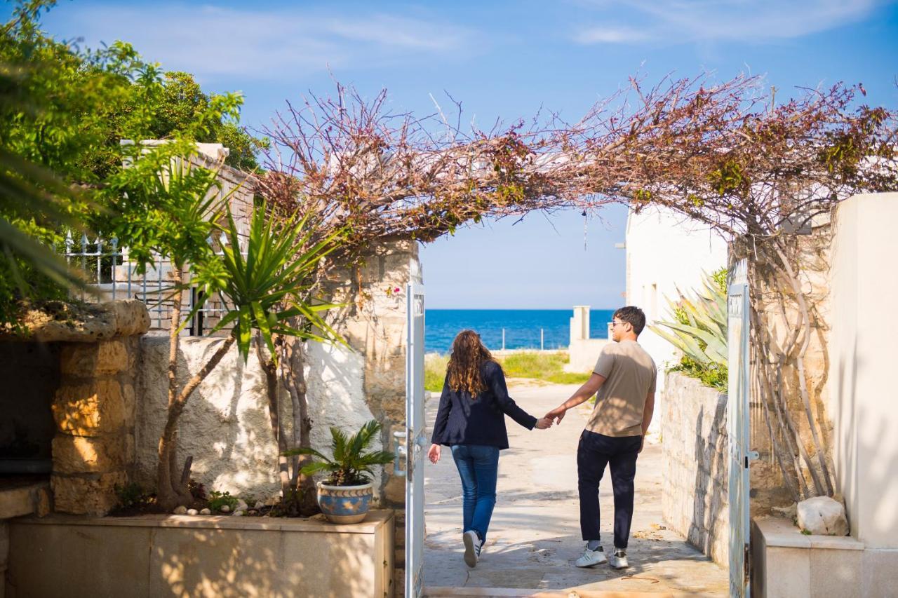 Fronte Mare Villa San Vito  Bagian luar foto